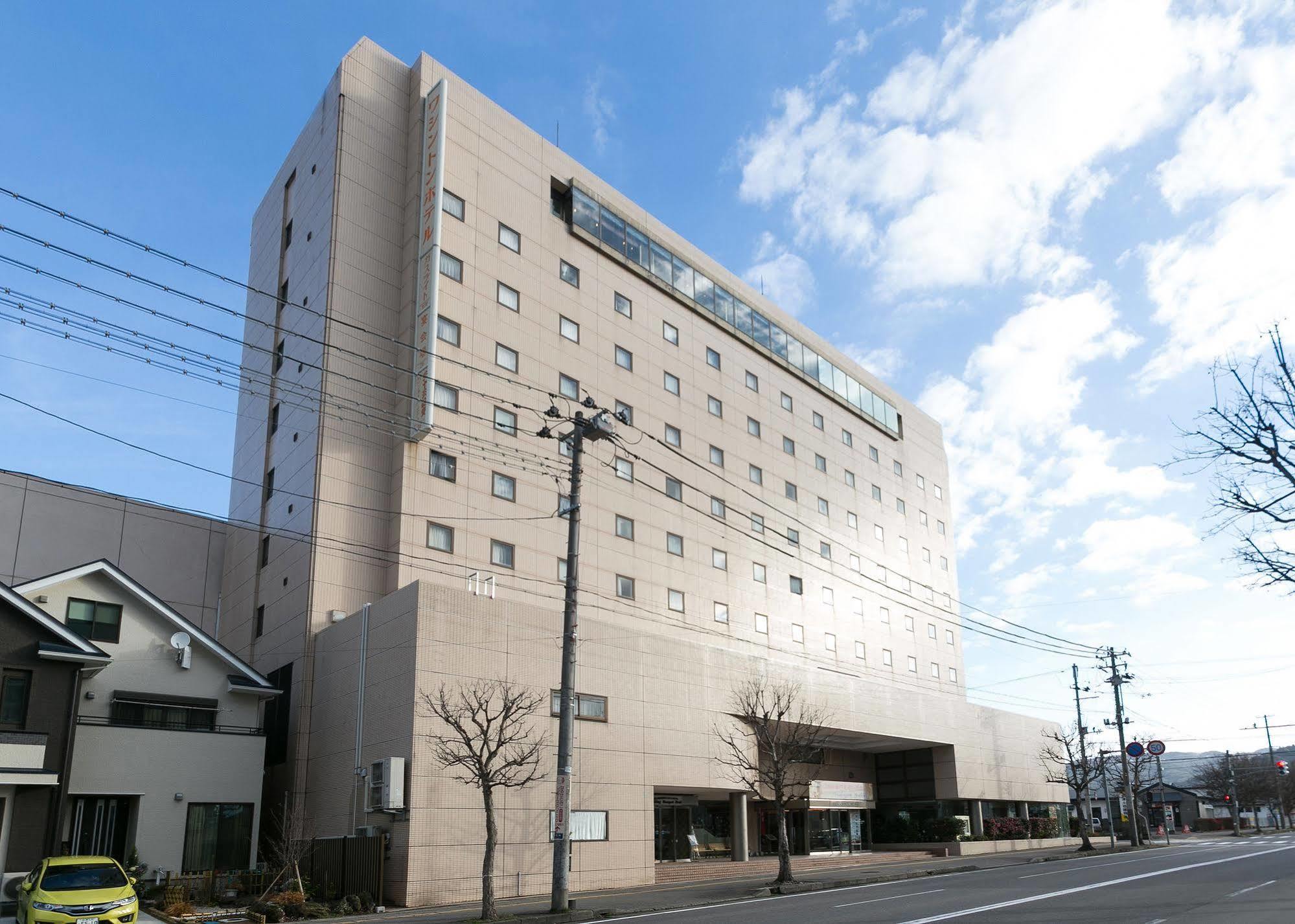 Aizuwakamatsu Washington Hotel Exterior foto